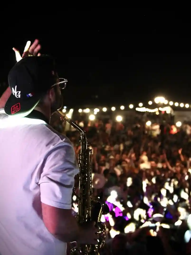 Nic'O Sax10